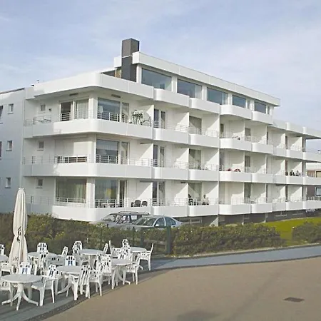 17 Nautilus Apartment *