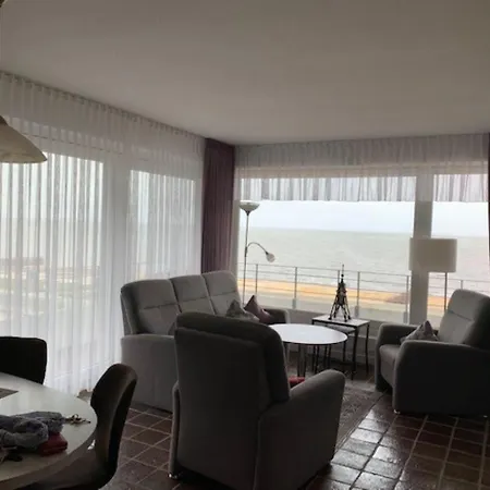 17 Nautilus Apartamento *